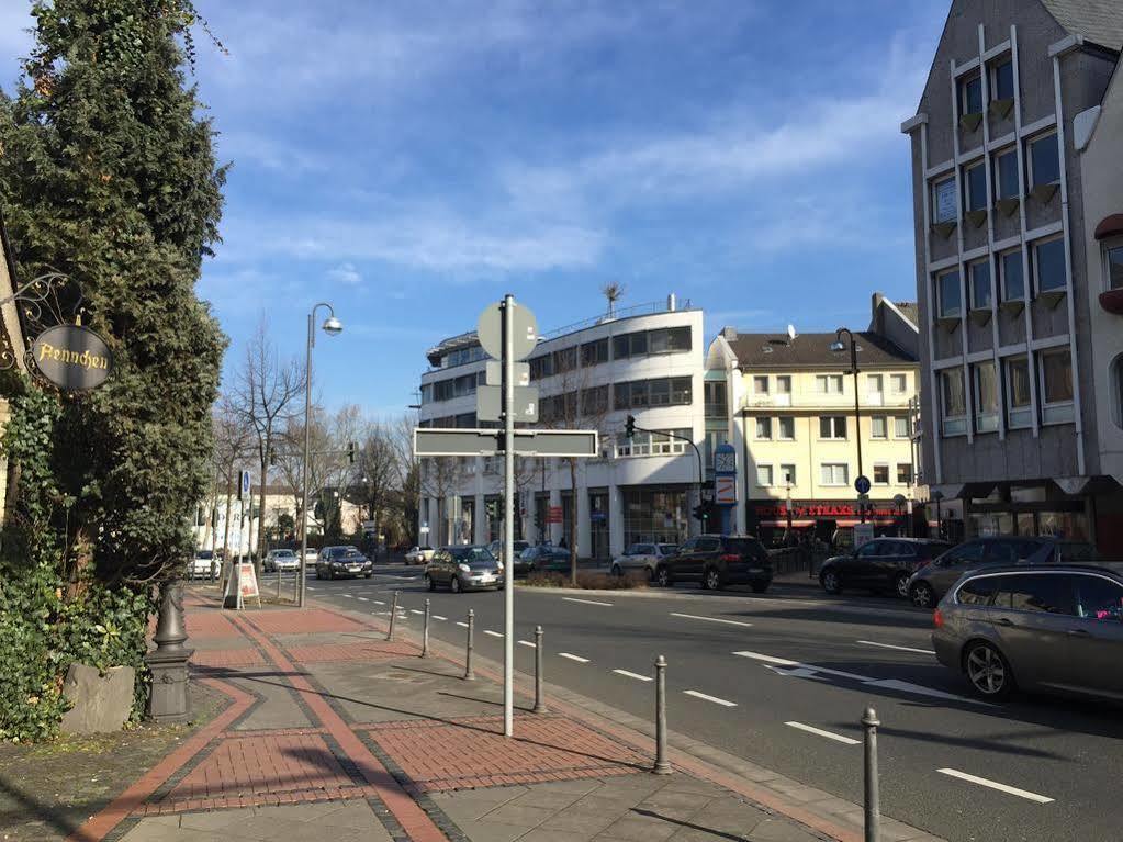 A&S Ferienwohnungen Roonstrasse ボン エクステリア 写真