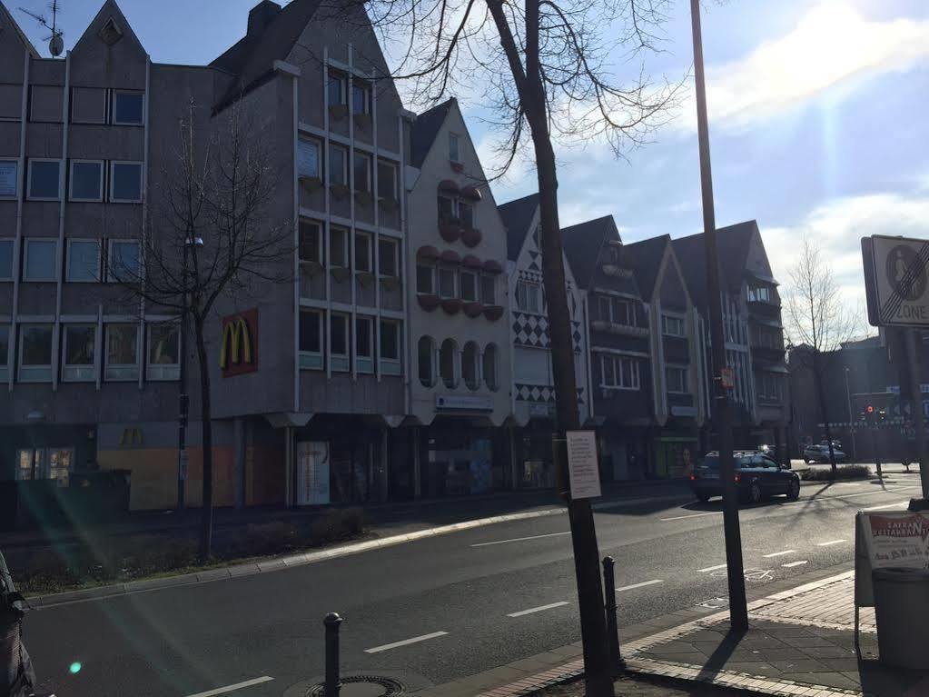 A&S Ferienwohnungen Roonstrasse ボン エクステリア 写真